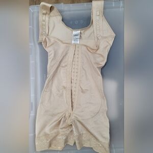 M&D Beige Shapewear Bodysuit
